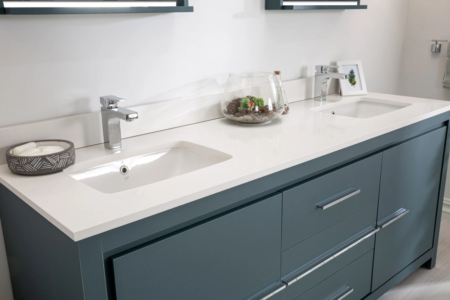 3-Delige Jussara Badkamermeubelset | 100% Hout En Kwarts | Blauwe Kleur 4 3-Delige Jussara Badkamermeubelset | 100% Hout En Kwarts | Blauwe Kleur - Afbeelding 4