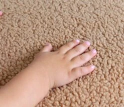 Fluffe Poef Van Imitatiebont Bruin | PVC Wielen | Orthopedische Spons -Emob 209FLF1332 20 205 c849