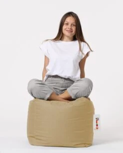 Del Sofa Waterdichte Poef | Gerecycled Piepschuim Met Hoge Dichtheid | 100% Polyester | Nerts -Emob 248FRN1546 20 203 a64c