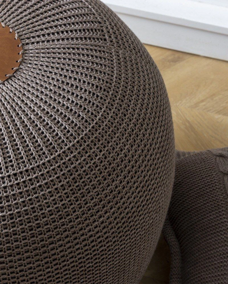 Atelier Del Sofa Poef | Acryl Mesh | Nerts Kleur 3 Atelier Del Sofa Poef | Acryl Mesh | Nerts Kleur - Afbeelding 3