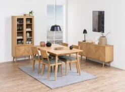 Vitrinekast Nalini 80cm, 4 Deuren Visgraatmotief - Eikenhout En Eikfineer -Emob 4D9AA93A 8714 4A6C 837E EAA40F2E98BD 9754