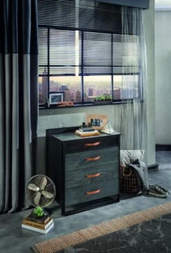 Commode | 5 Laden | 100% Melaminegecoat Met Spaanplaat Van 18 Mm Dik | Baby- En Kindervriendelijk