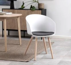 Eetkamerstoel Anouck - Wit/eik -Emob 90230ECA C43F 4AB0 82D3 C47706AEE854 e0e0