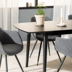 Montreux Rechthoekige Eettafel - Zwart Eikenfineer, 180/219x90cm -Emob Ontwerp zonder titel 2023 11 17T101845.823 7b57