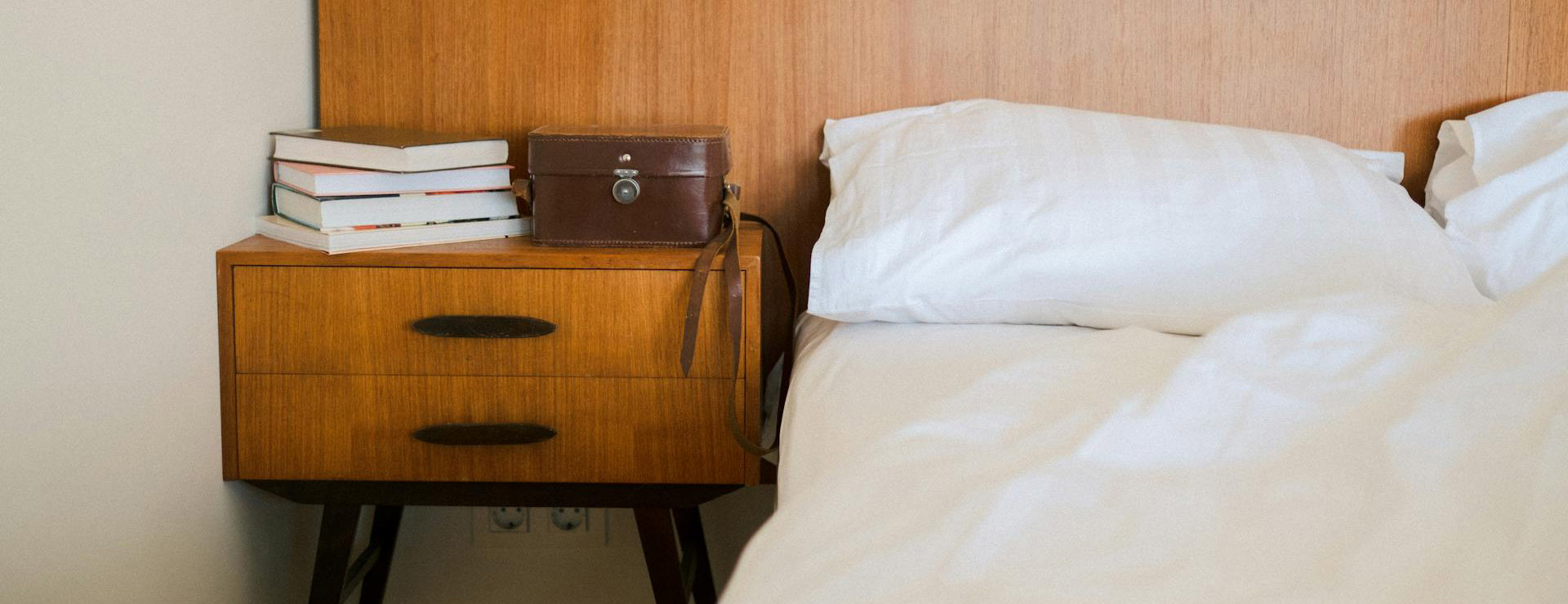 Emob -Emob pexels ron lach 10260856